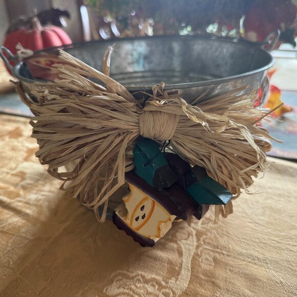 Floating 3D Apple Candles in Galvanized Bucket, Hand Painted Wooden Apple Accent - Picture 11 of 16